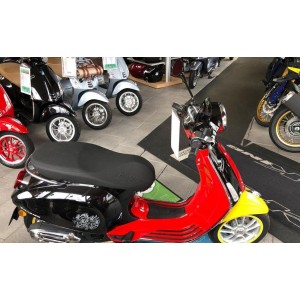 OOV Vespa PRIMAVERA 125 E5 WALT DISNEY Mickey Mouse