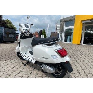 OOH Vespa GTS 125 Super Tech sofort verfügbar