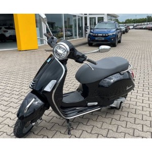 OOX Vespa GTS 300 todos los modelos de Vespa disponibles inmediatamente