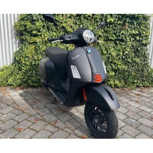 OQQ Vespa GTS 125/300...