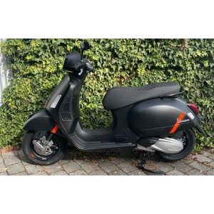 OKK Vespa GTS-125/300 Super Sport alemana. Mod.2024 Sin Kyle