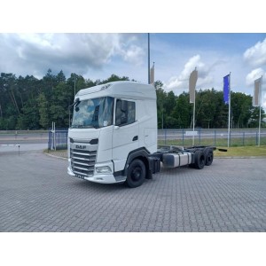 0025 (876) DAF XG 480 FAR 6x2 Low Deck Volumen