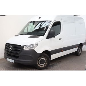 0045 (898) Mercedes-Benz Sprinter 317 CDI KASTEN L2H2 LEDER,KAMERA,KLIMA