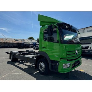 0050 (903) Mercedes-Benz Atego 1524 L*Fahrgestell*3 Sitze*Klima*AHK*