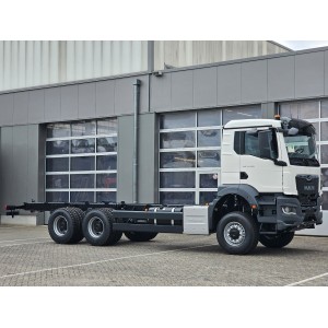 0079 (934) MAN TGS 33.480 Fahrgestell/Nebenantrieb/6x6/*60 Ton*