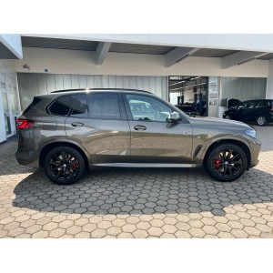 0114 (970) BMW X5 40d M-Sport xDrive AHK 3.500kg Anh