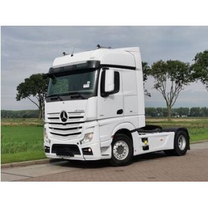 0123 (979) Mercedes Benz -...