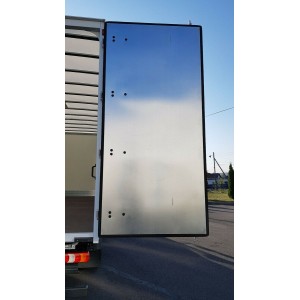 0130 (989) Mercedes-Benz Atego 12xx Koffer 730 x 249 x 265 cm