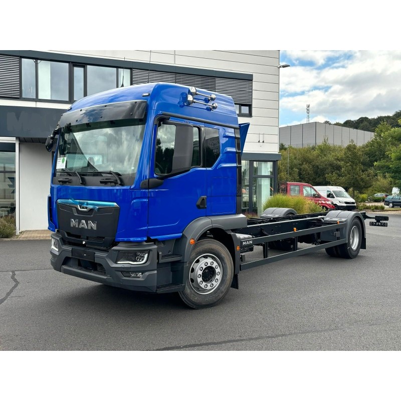 0162 (1029) MAN TGM 18.320 4x2 BL CH