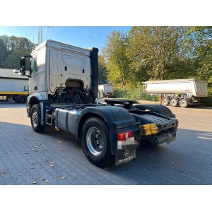 Mercedes Benz Arocs1 RF:14655589