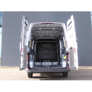 VOLKSWAGEN Crafter Furgón RF:14674115