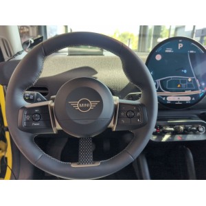 MINI Cooper SE RF:14688292