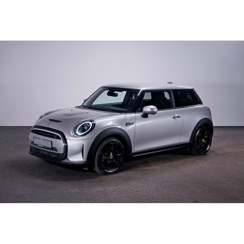 MINI Cooper SE 32.6 kWh Classic Trim RF:14720267