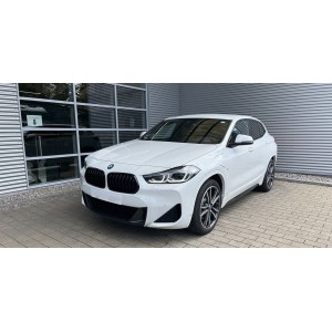 BMW X2 xDrive25e Un...