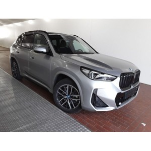 BMW iX1 xDrive30 M Sportpaket RF:14785969