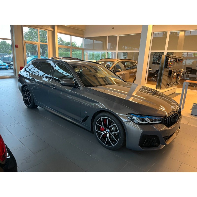 BMW 530d M Sport xDrive Touring RF:14938379