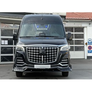 54 / 5.000 Mercedes-Benz...
