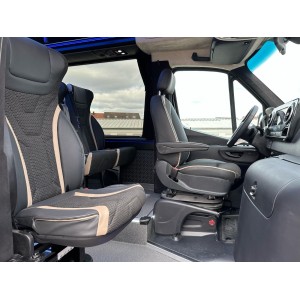 54 / 5.000 Mercedes-Benz SPRINTER 519 BUS 20+1 VIP CÁMARA WEBASTO