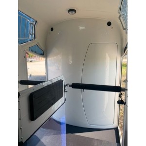 Böckmann NEO LSR, cuarto de aperos de acceso directo, altura 240 cm