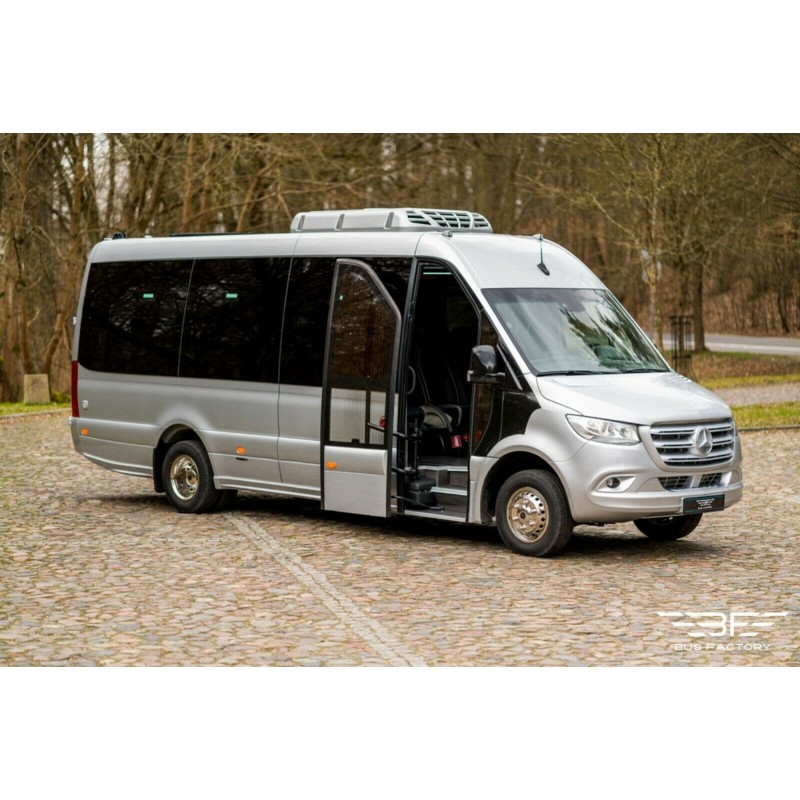 Mercedes-Benz Sprinter 519 Special 16+1 y 2 sillas de ruedas!!
