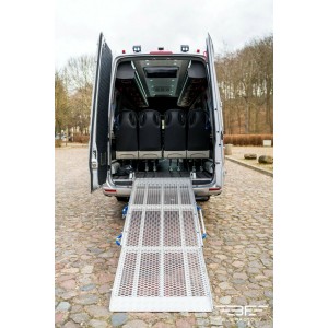 Mercedes-Benz Sprinter 519 Special 16+1 y 2 sillas de ruedas!!