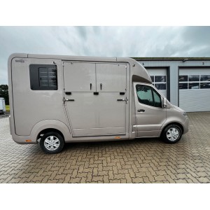 Mercedes-Benz STX Sprinter 3.500KG Haras Hengste