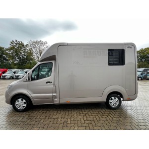 Mercedes-Benz STX Sprinter 3.500KG Haras Hengste
