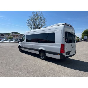 Silla de ruedas Mercedes-Benz Modelo Comfort XL 517 Sprinter