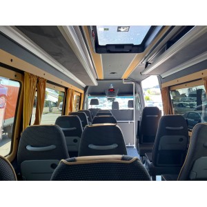 Silla de ruedas Mercedes-Benz Modelo Comfort XL 517 Sprinter