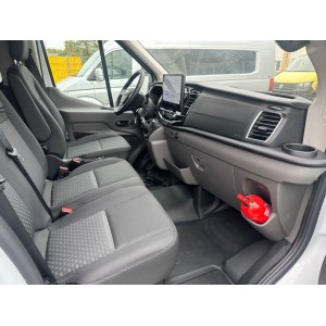 Ford Transit 460 L4H3 18 plazas con calefacción auxiliar y navegación