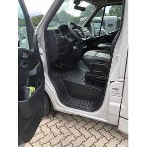Renault Master STX 180 CV 5 plazas Euro 6 Haras
