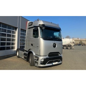 Mercedes-Benz Actros 1853...