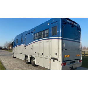 Mercedes-Benz Actros 2651 STX Plataforma 8 Caballos