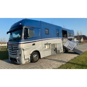 Mercedes-Benz Actros 2651 STX Plataforma 8 Caballos