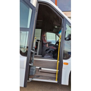 Autobús escolar Mercedes-Benz de 30 plazas con traslado 515/517/519