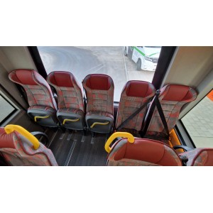 Autobús escolar Mercedes-Benz de 30 plazas con traslado 515/517/519