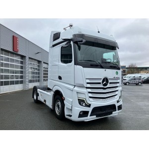 Mercedes-Benz Actros 1853...