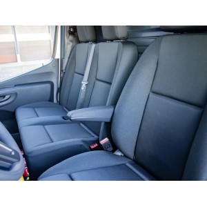 62 / 5.000 Mercedes-Benz Sprinter 317 1.9 CDI L3H2 RWD 170 CV Automático LED