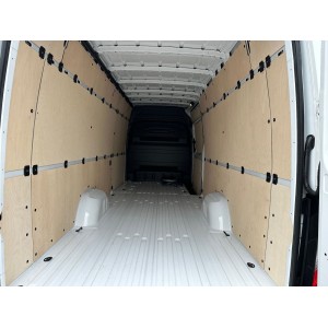 Mercedes-Benz Sprinter 317 CDI Box Maxi XL LE