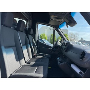 Mercedes-Benz Sprinter 319 CDI *AUTO*AHK2,8to*MBUX*NAVI