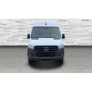 Mercedes-Benz Sprinter 319 CDI Mixto de 6 plazas. Pared divisoria en el pilar D.