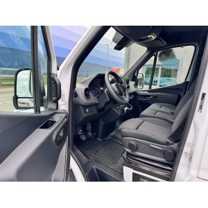 Mercedes-Benz Sprinter 317 CDI Maxi Long High Climatizador MBUX