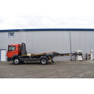 Mercedes-Benz Atego 1524 4x2 E6 portacontenedores