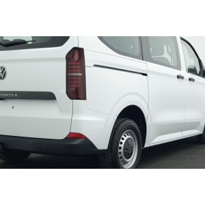 Volkswagen T7 Kombi 2.0 TDI DSG KR 5-J-GAR CÁMARA CLIM