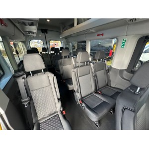 Ford Transit 460 L4H3 18 plazas con navegación LED