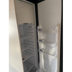 Bürstner Lineo T700 Automático, cama queen