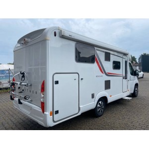 Bürstner Nexxo Van T 700 Cama tamaño queen de 6,99m
