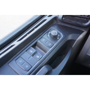 MAN TGL 12.250 4x2 BL CH Bakwagen con carga 1500