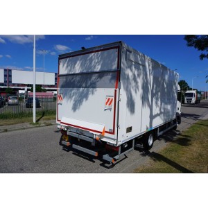 MAN TGL 12.250 4x2 BL CH Bakwagen con carga 1500