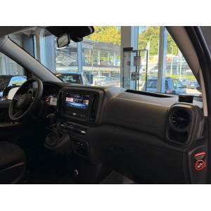 Mercedes-Benz Vito 110 KA Compacto REAJUSTE + ALAS 270° + MBUX + PTS